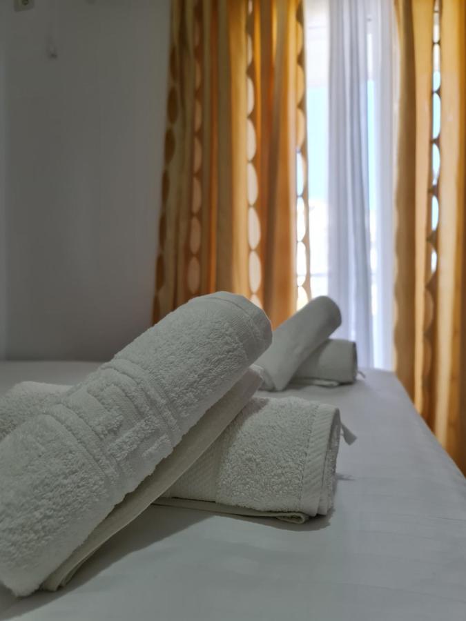 Summer Time Hotel Ksamil Extérieur photo