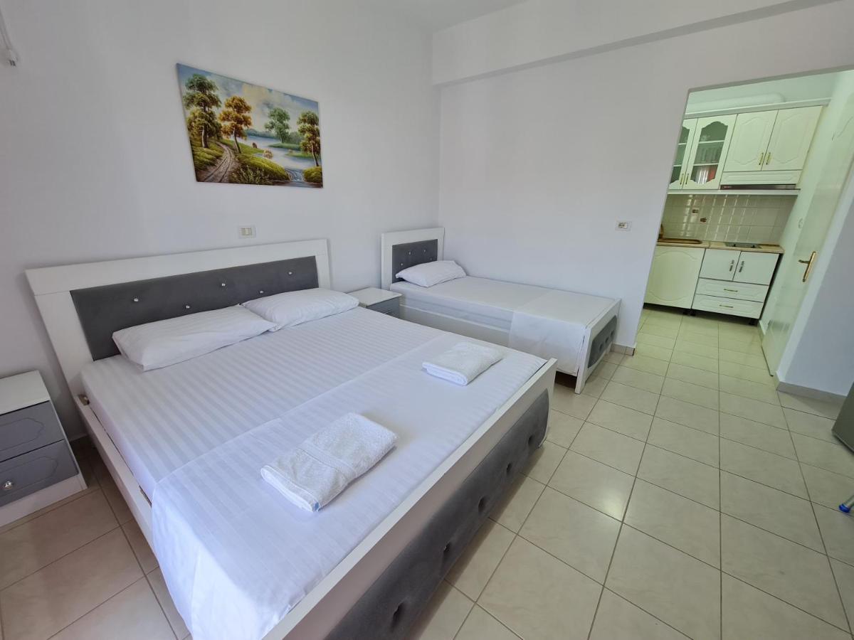 Summer Time Hotel Ksamil Extérieur photo