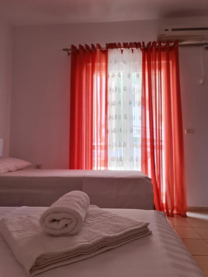 Summer Time Hotel Ksamil Extérieur photo