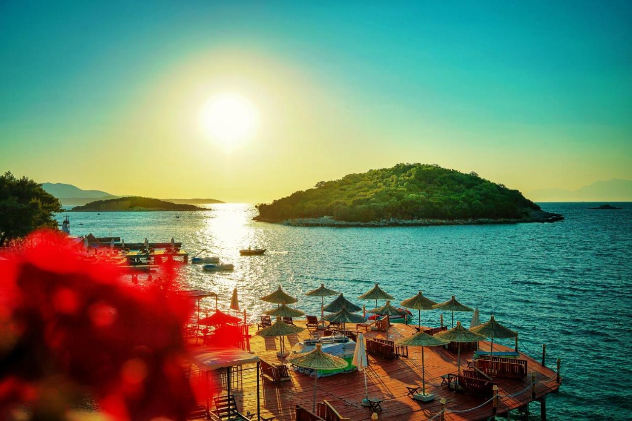 Summer Time Hotel Ksamil Extérieur photo